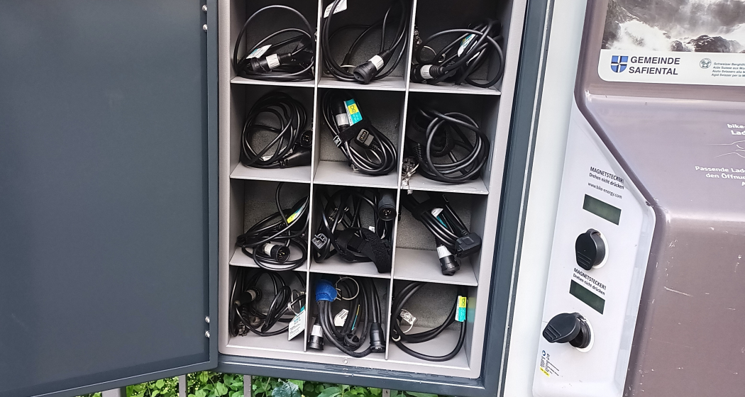 E-Bike Ladestation, Gasthaus Brauerei Rössli Versam (nsp_img_468359b)