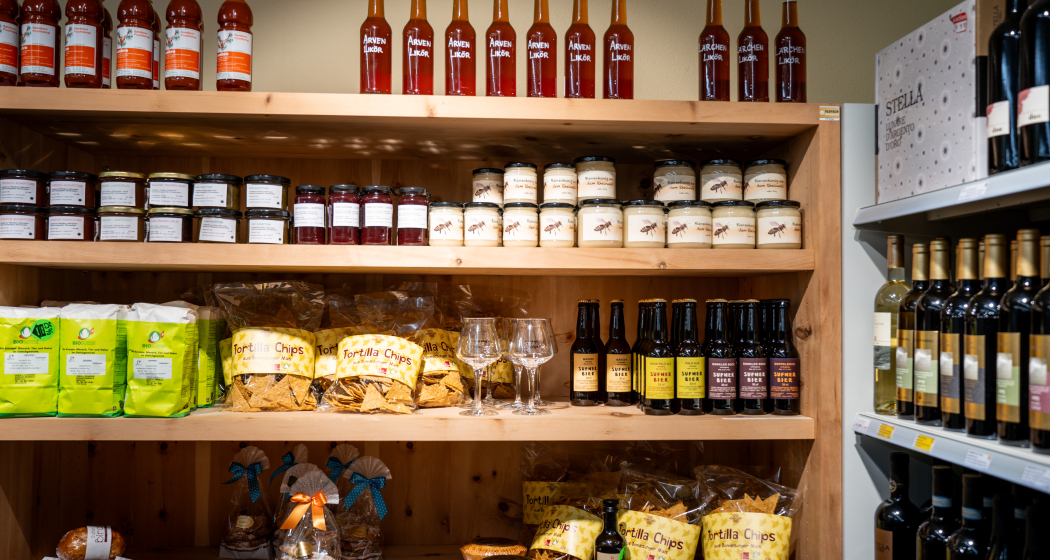 Dorfladen Sufers (nsp_img_9bc6078) Dorfladen Sufers (nsp_img_9bc6078)