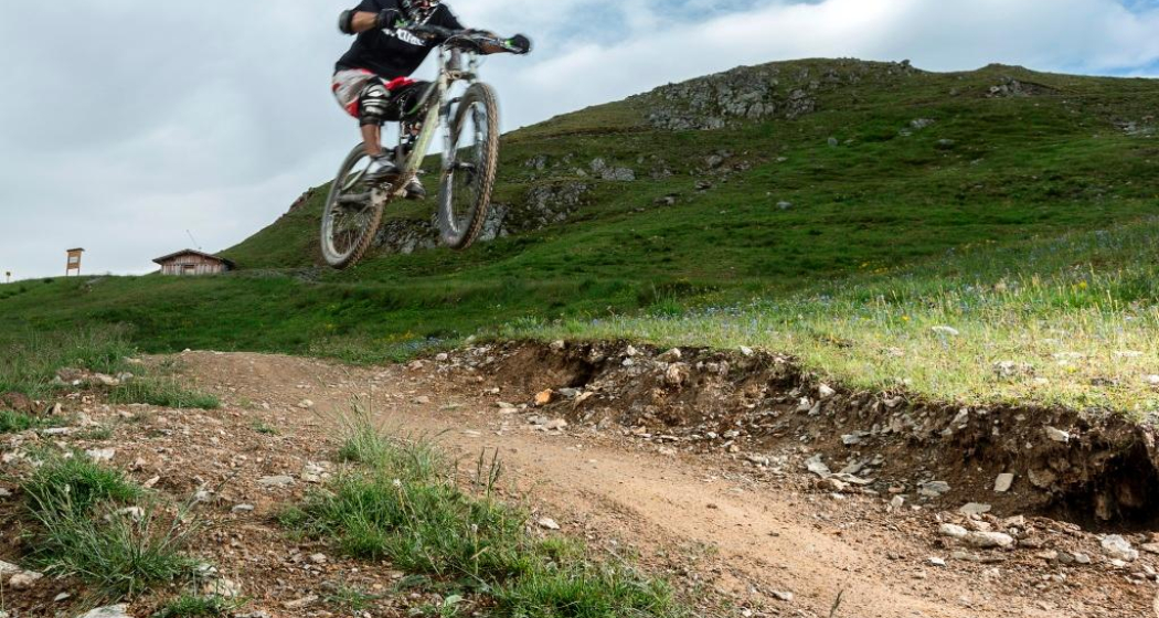 697 Trider Sattel (oua_10738634_image)