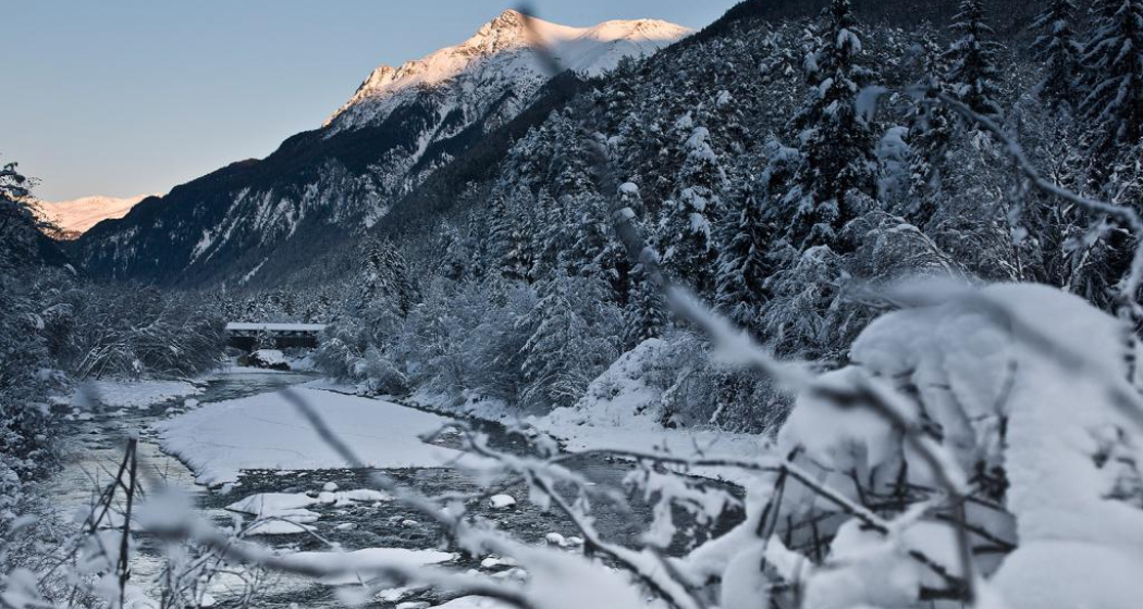 Dem Inn entlang im Unterengadin. Dem Inn entlang im Unterengadin.