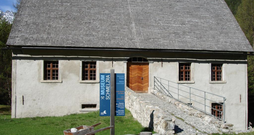 Museum Schmelzra S-charl mit Bärenausstellung (oua_16915411_image) Museum Schmelzra S-charl mit Bärenausstellung (oua_16915411_image)