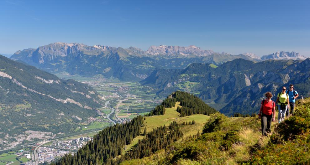 Brambrüesch-Pradaschier (via Dreibündenstein - grosse Route) Brambrüesch-Pradaschier (via Dreibündenstein - grosse Route)