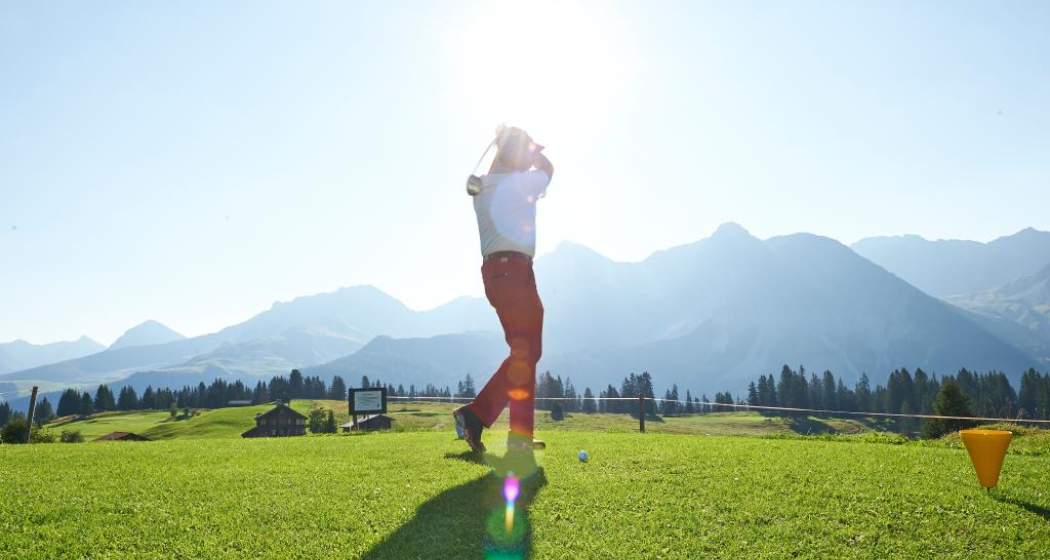 Der höchstgelegene 18-Loch-Golfplatz Europas Der höchstgelegene 18-Loch-Golfplatz Europas