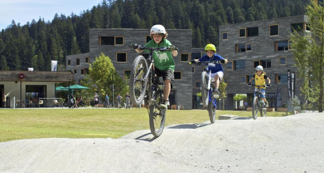 Pumptrack Bergbahnen Laax (oua_23055961_image) Pumptrack Bergbahnen Laax (oua_23055961_image)