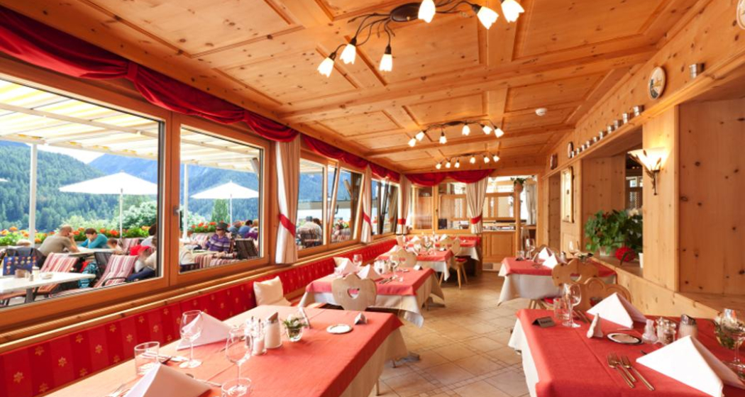 Hotel Restaurant Astras (oua_23323060_image) Hotel Restaurant Astras (oua_23323060_image)