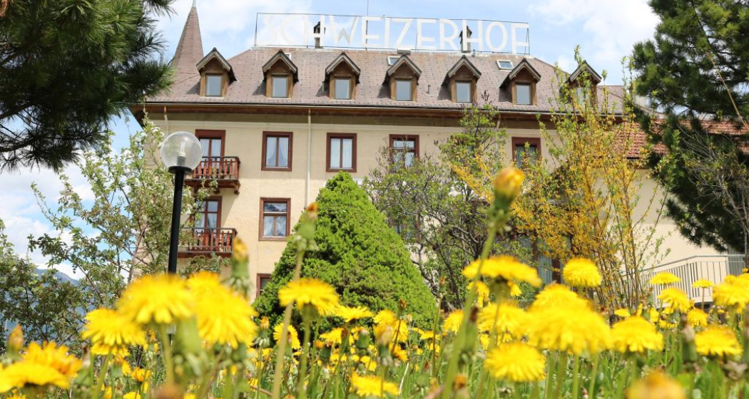 Grenzüberschreitende Rennradtour von Prad am Stilfserjoch - Prato allo Stelvio über Passo dello Stelvio - Stilfser Joch, und Passo Umbrail - Giogo di Santa Maria nach Mals - Malser Vinschgau über Trafoi, Sta. Maria Val Müstair und Müstair (oua_23547550_image) Grenzüberschreitende Rennradtour von Prad am Stilfserjoch - Prato allo Stelvio über Passo dello Stelvio - Stilfser Joch, und Passo Umbrail - Giogo di Santa Maria nach Mals - Malser Vinschgau über Trafoi, Sta. Maria Val Müstair und Müstair (oua_23547550_image)