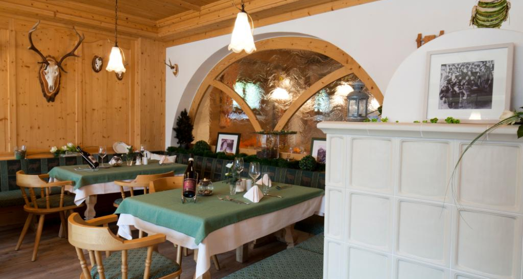 Hotel & Restaurant Bellaval (oua_23575038_image) Hotel & Restaurant Bellaval (oua_23575038_image)