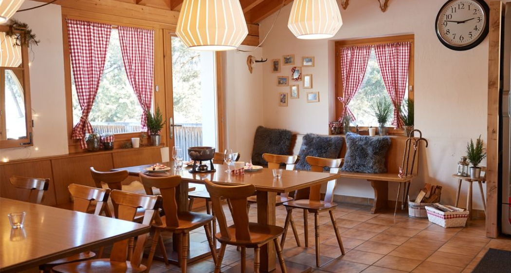 Gurlaina Café / Shop – TCS Camping Scuol (oua_24216887_image) Gurlaina Café / Shop – TCS Camping Scuol (oua_24216887_image)