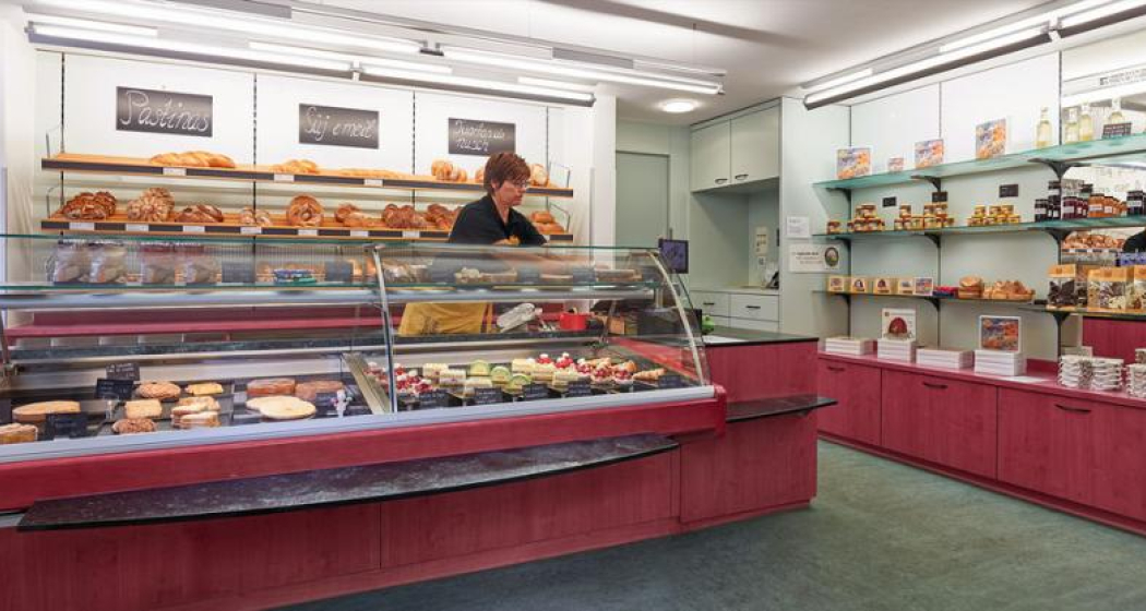 Furino furners pastiziers SA Pastizaria Cantieni (oua_24485080_image) Furino furners pastiziers SA Pastizaria Cantieni (oua_24485080_image)