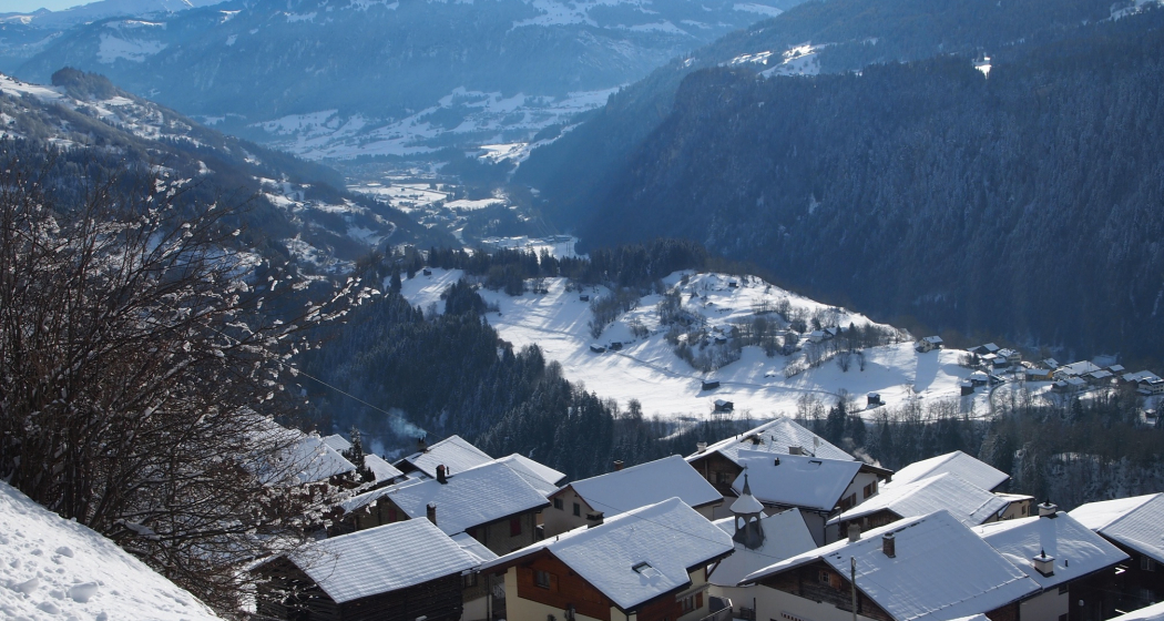Mit den Schneeschuhen zur Alp Miez ab Andiast/Waltensburg (oua_25033236_image) Mit den Schneeschuhen zur Alp Miez ab Andiast/Waltensburg (oua_25033236_image)