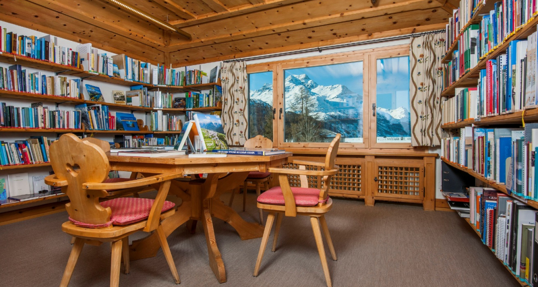 Biblioteca Engiadinaisa (oua_25151349_image) Biblioteca Engiadinaisa (oua_25151349_image)