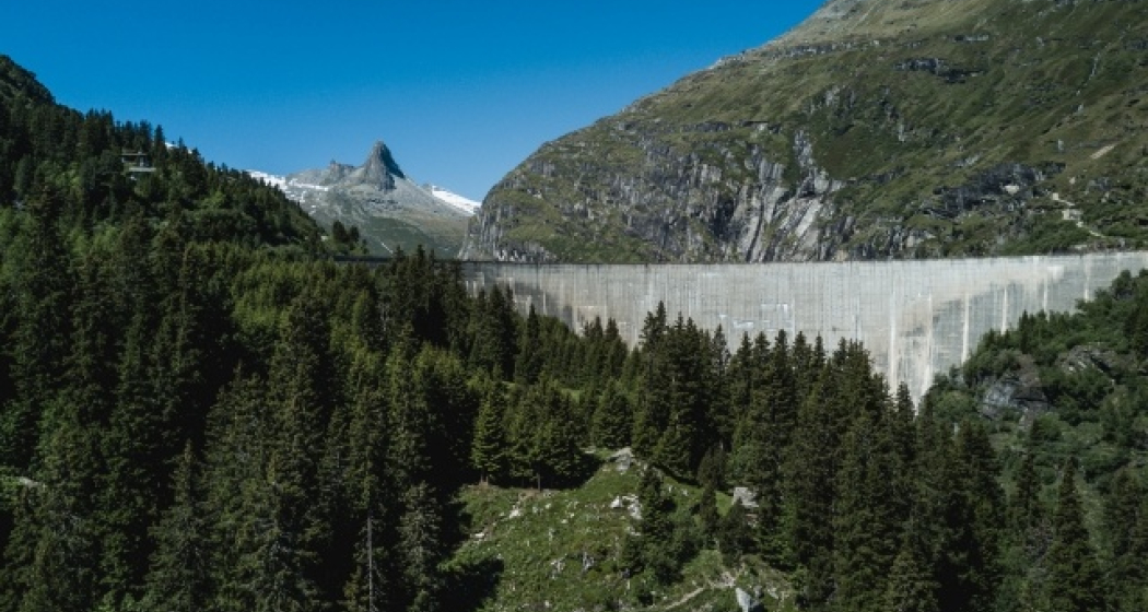 Vals Alter Zerfreilaweg; Foto: Lukas Schweizer Vals Alter Zerfreilaweg; Foto: Lukas Schweizer