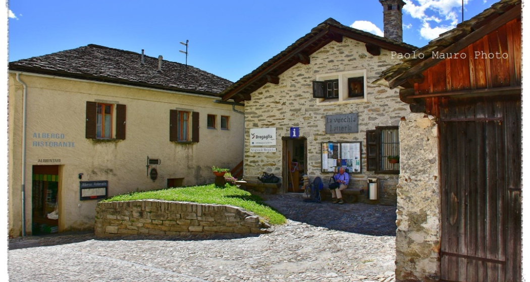 Info-Stelle Soglio (oua_25899415_image) Info-Stelle Soglio (oua_25899415_image)