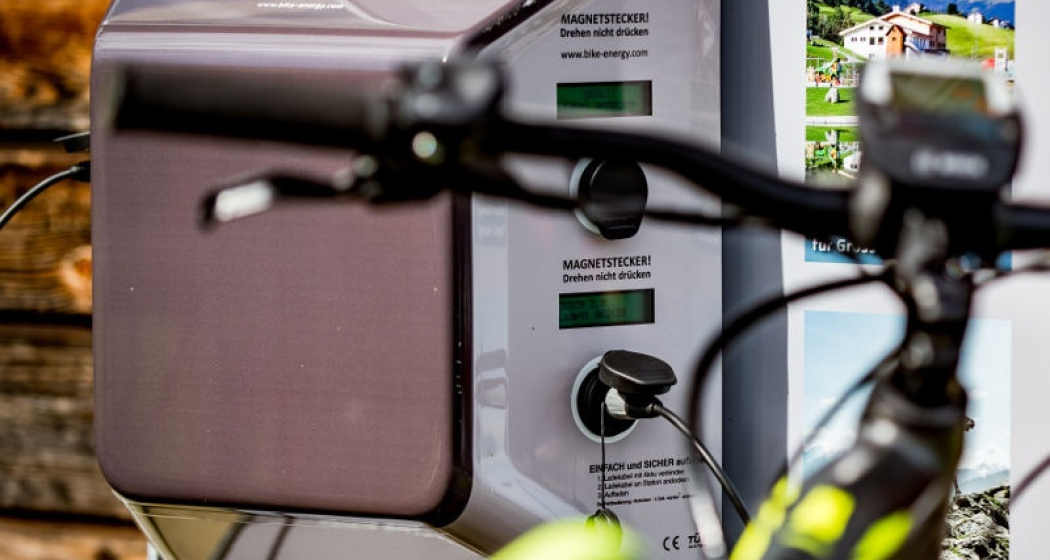 E-Bike Ladestation Thalkirch, Turrahus (oua_26618007_image) E-Bike Ladestation Thalkirch, Turrahus (oua_26618007_image)