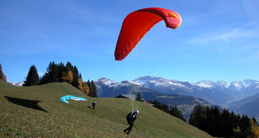 Gleitschirmfliegen in Fanas Gleitschirmfliegen in Fanas