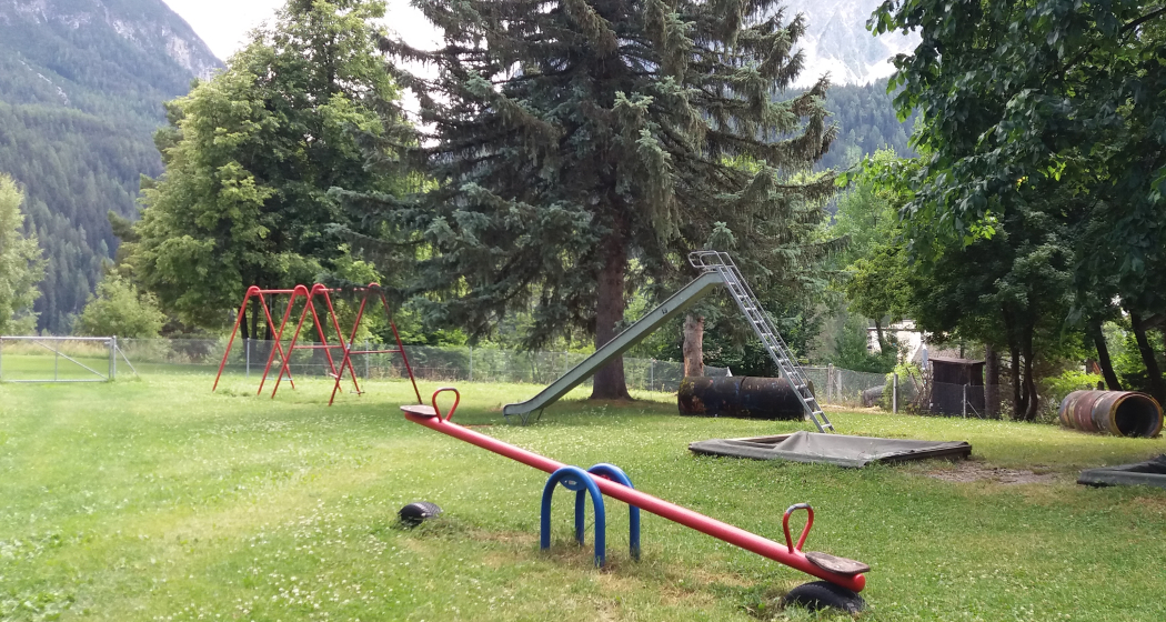 Spielplatz Trü (oua_30431979_image) Spielplatz Trü (oua_30431979_image)