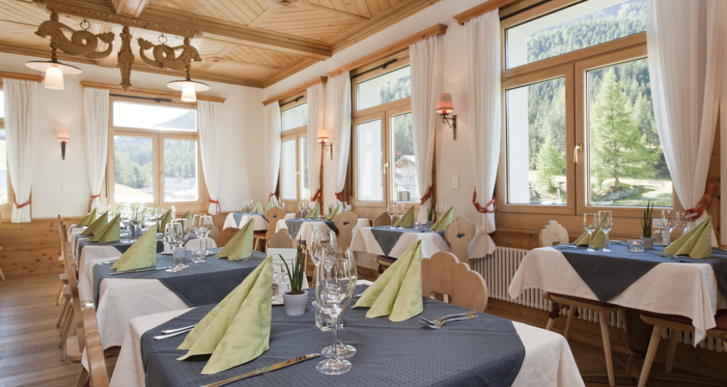 Hotel Restaurant Parc Naziunal Il Fuorn (oua_32859632_image) Hotel Restaurant Parc Naziunal Il Fuorn (oua_32859632_image)