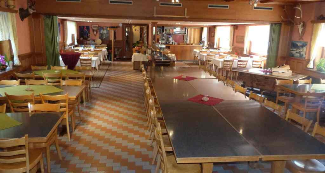 Hotel Restaurant a la Staziun (oua_32972636_image) Hotel Restaurant a la Staziun (oua_32972636_image)