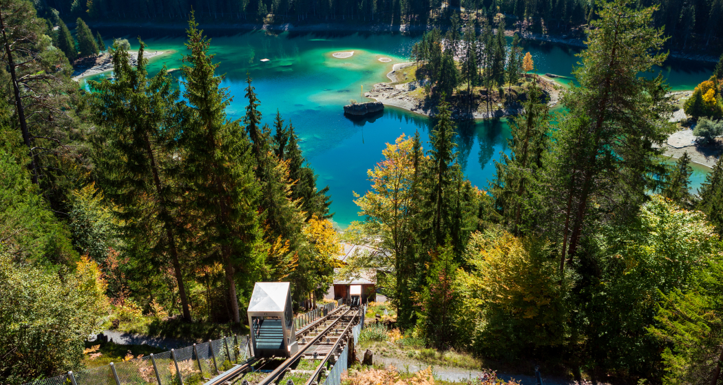 Caumasee Rundwanderung: Flims - Caumasee - Conn - Flims (oua_33412822_image) Caumasee Rundwanderung: Flims - Caumasee - Conn - Flims (oua_33412822_image)