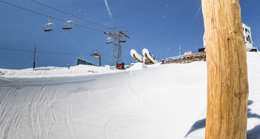 No Name Snowpark LAAX No Name Snowpark LAAX