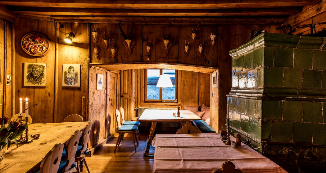 Hotel Chasa Chalavaina (oua_36736193_image)