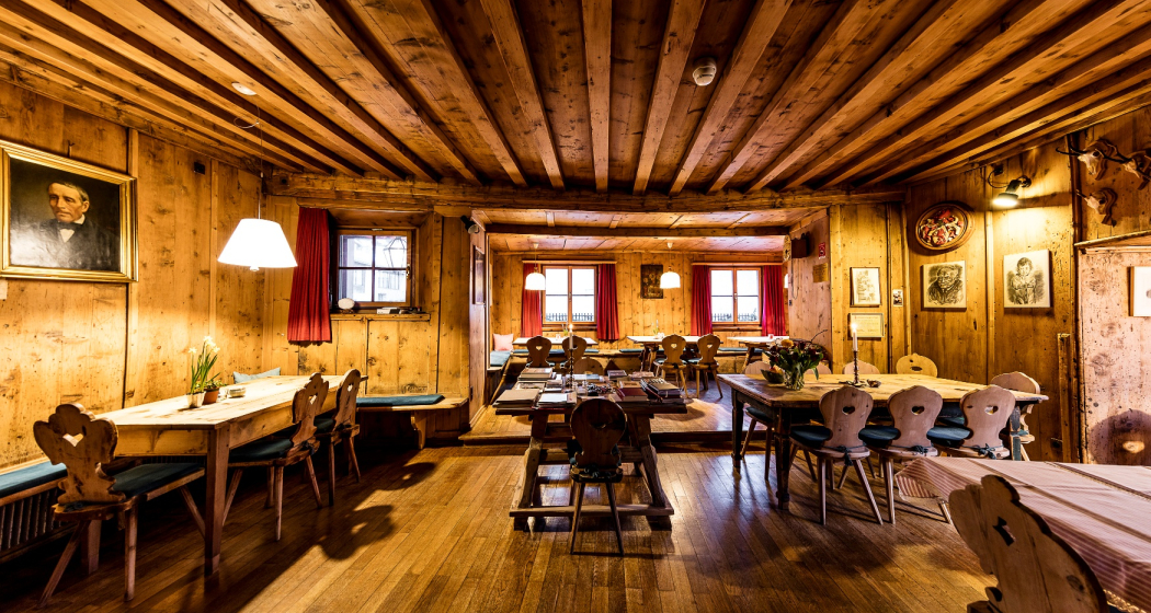 Hotel Chasa Chalavaina (oua_36736194_image)