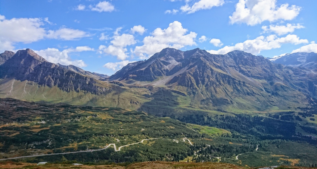 Pass (Blick von der Strada Alta) Pass (Blick von der Strada Alta)
