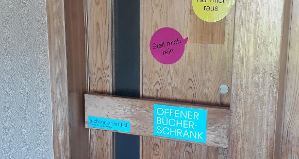Bücherschrank Urmein Bücherschrank Urmein