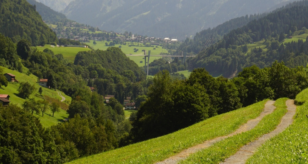 Auf dem Weg in zwischen Saas und Serneus Auf dem Weg in zwischen Saas und Serneus
