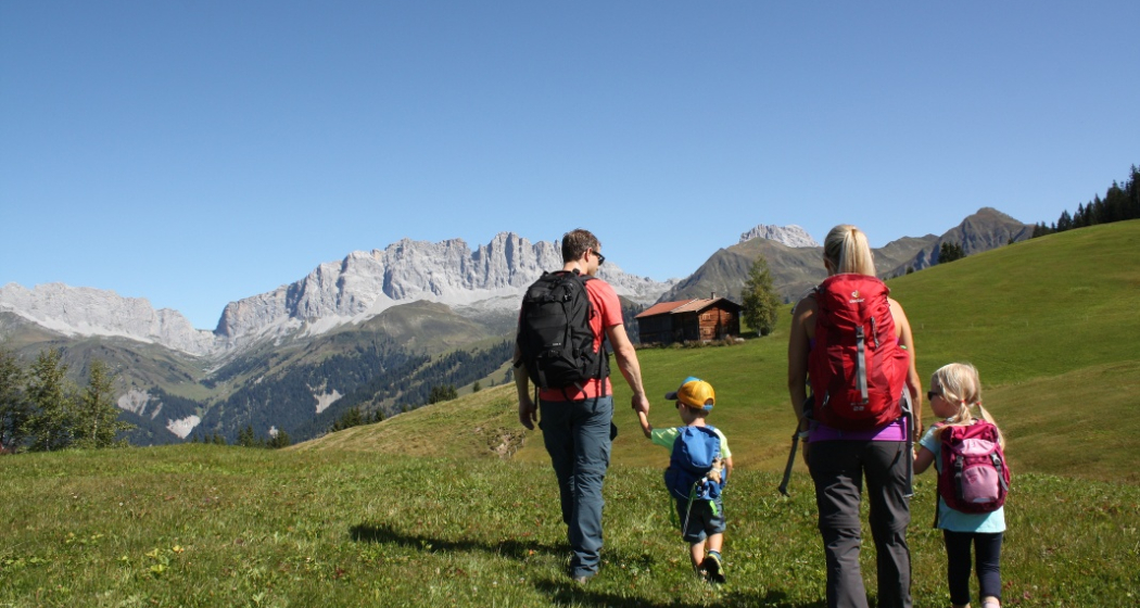Im Aufstieg Richtung Chrüz, unweit des Stelsersees Im Aufstieg Richtung Chrüz, unweit des Stelsersees