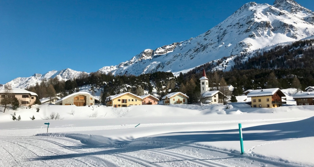 Blick von der Loipe auf Maloja Blick von der Loipe auf Maloja