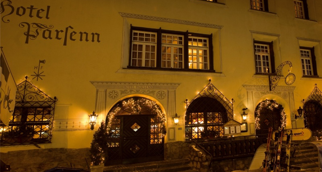 Hotel Parsenn Aussenansicht Hotel Parsenn Aussenansicht