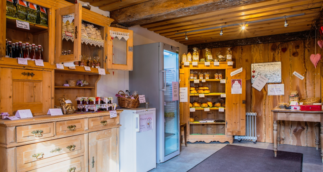 Hofladen Savognin (oua_45502867_image) Hofladen Savognin (oua_45502867_image)