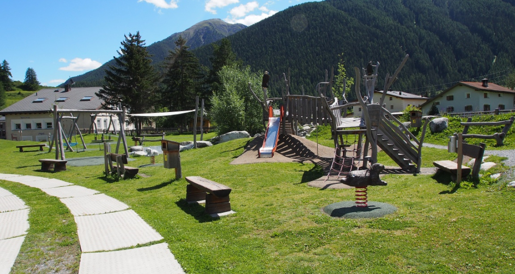 Spielplatz Zernez (oua_53039771_image) Spielplatz Zernez (oua_53039771_image)