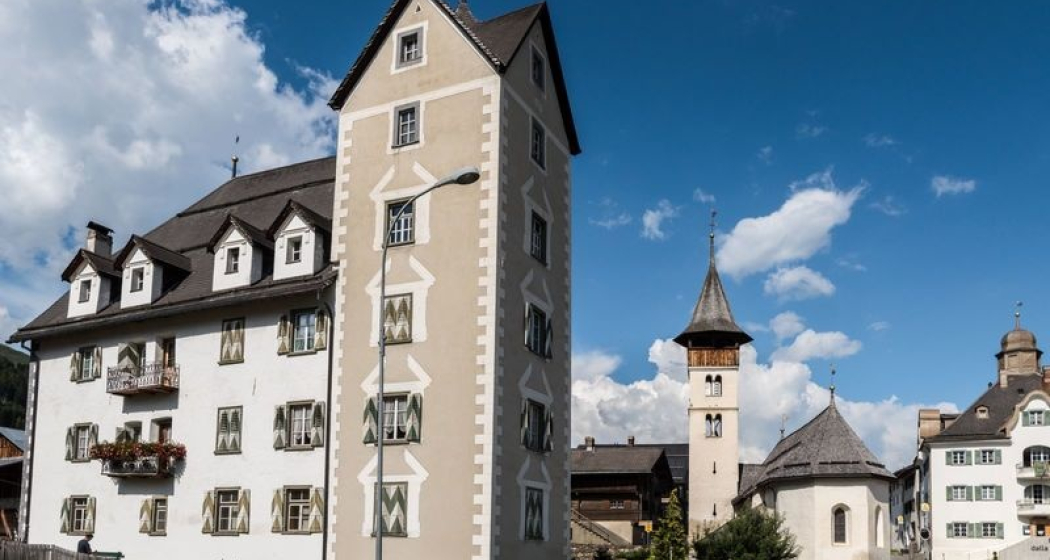 Casti de Mont Casti de Mont