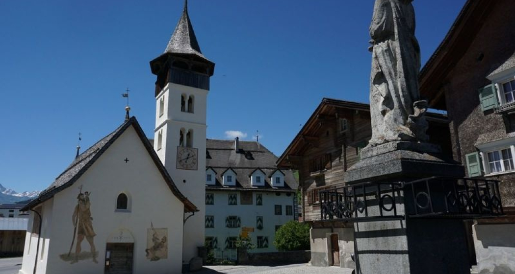 Dorfbrunnen Nossadunna, Vella (oua_54557039_image) Dorfbrunnen Nossadunna, Vella (oua_54557039_image)