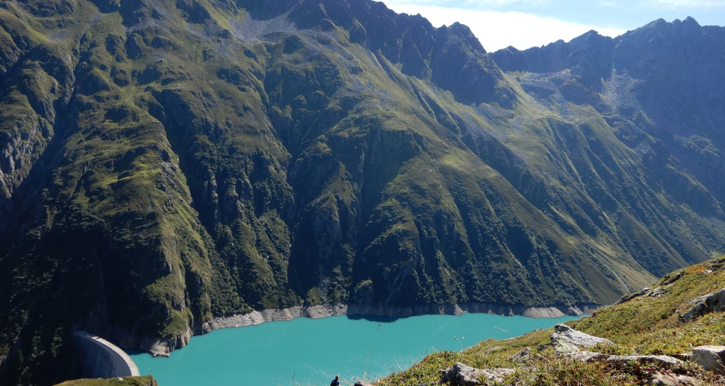 Stausee Curnera Stausee Curnera