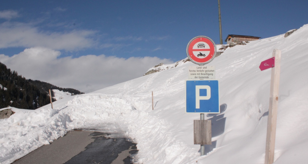 Start beim Parkplatz Start beim Parkplatz