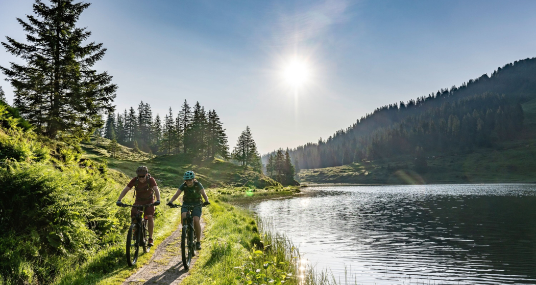 An heissen Tagen sogt der Bergsee für die nötige Abkühlung. An heissen Tagen sogt der Bergsee für die nötige Abkühlung.