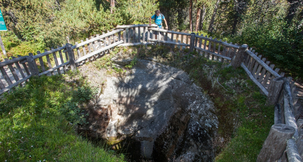 Die Gletschermühlen von Maloja (oua_57341826_image) Die Gletschermühlen von Maloja (oua_57341826_image)