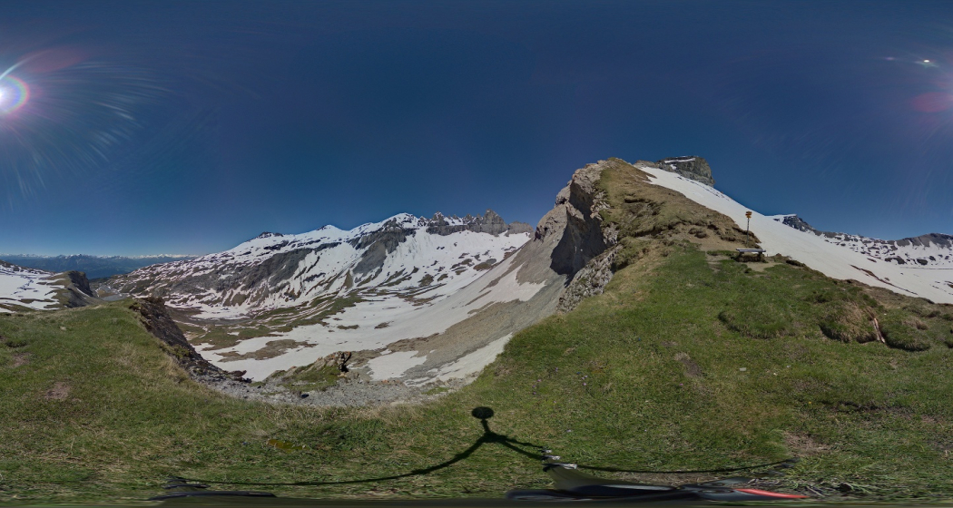 Panorama Tschingelhörner mit Blick auf die magische Linie Panorama Tschingelhörner mit Blick auf die magische Linie