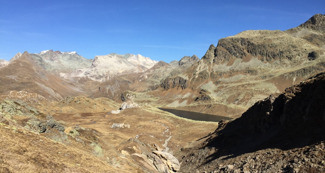 Aussicht von der Fuorcla Grevasalvas Richtung Lej Grevasalvas Aussicht von der Fuorcla Grevasalvas Richtung Lej Grevasalvas