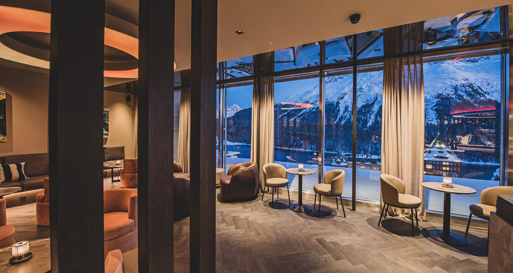 The St. Moritz Sky Bar (oua_604419017_image) The St. Moritz Sky Bar (oua_604419017_image)