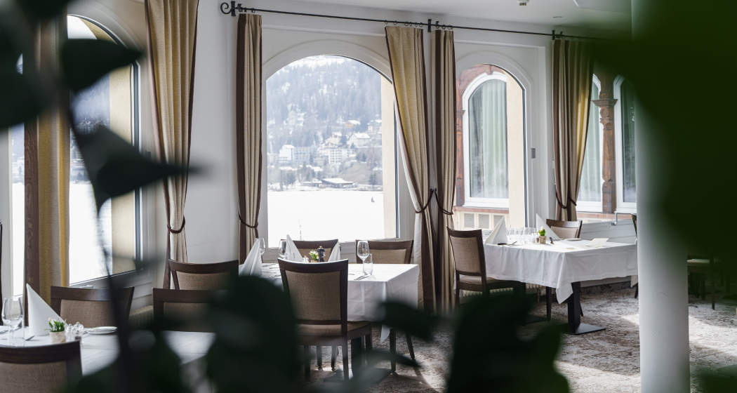Grand Restaurant - Hotel Waldhaus am See (oua_604476070_image) Grand Restaurant - Hotel Waldhaus am See (oua_604476070_image)