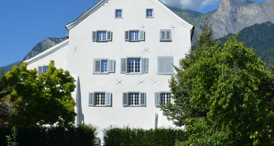 Haus Enderlin v. Montzwick „im Winkel“ (oua_604495149_image) Haus Enderlin v. Montzwick „im Winkel“ (oua_604495149_image)