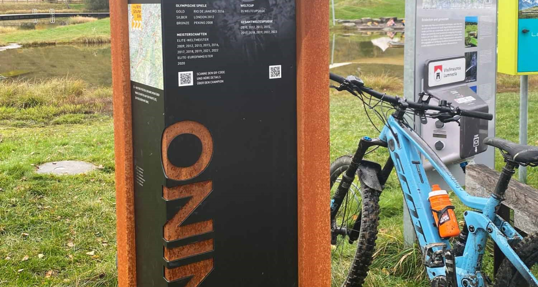 Infosäule Davos Munts: design by judith brennwald