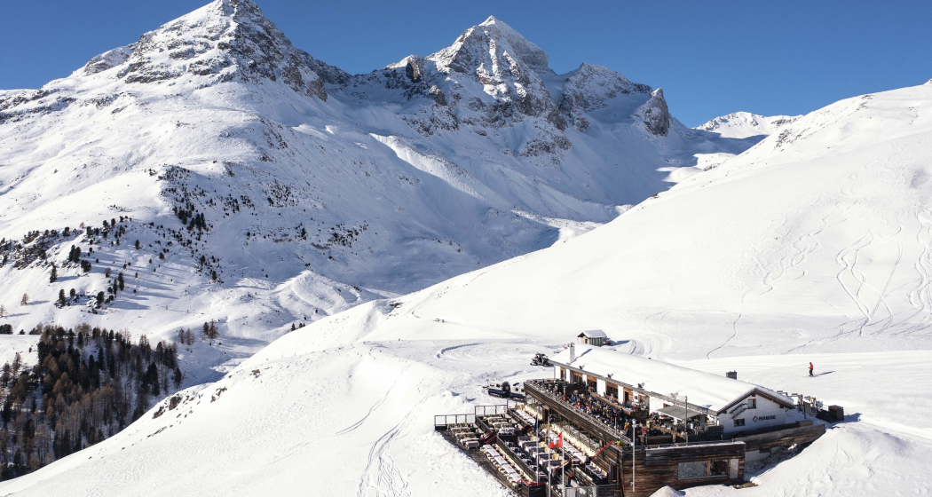 Paradiso Mountain Club & Restaurant (oua_605631883_image) Paradiso Mountain Club & Restaurant (oua_605631883_image)