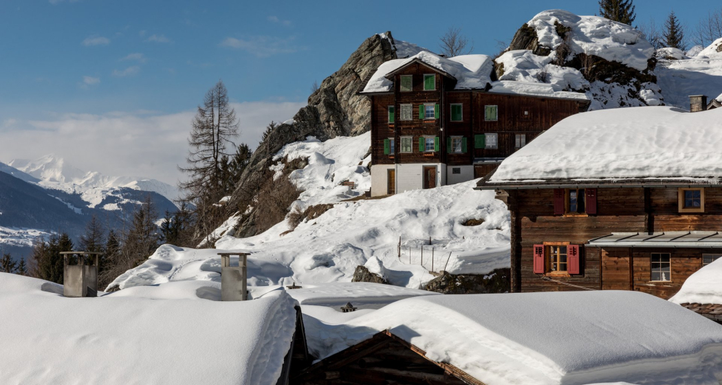 Das Dorf Siat im Hochwinter Das Dorf Siat im Hochwinter