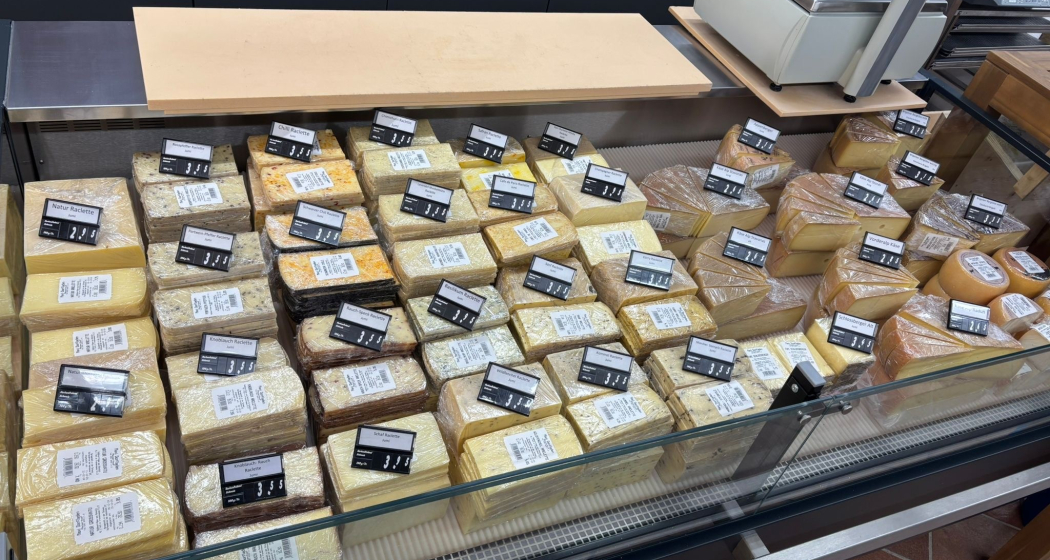 Käsetheke Maxi Meierhof Käsetheke Maxi Meierhof