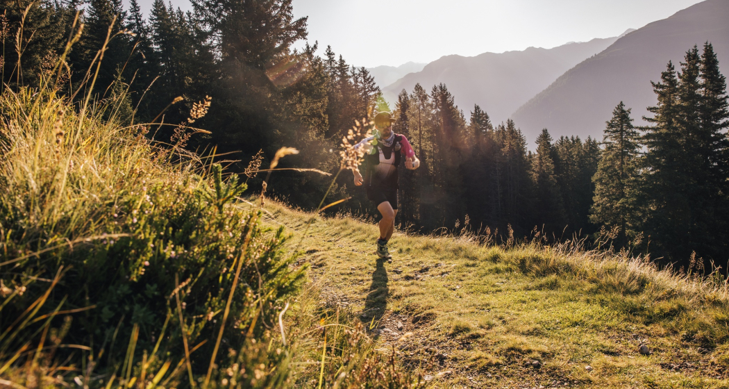 Die Strasse hinauf nach Schönboda lässt sich fast mühelos erklimmen.